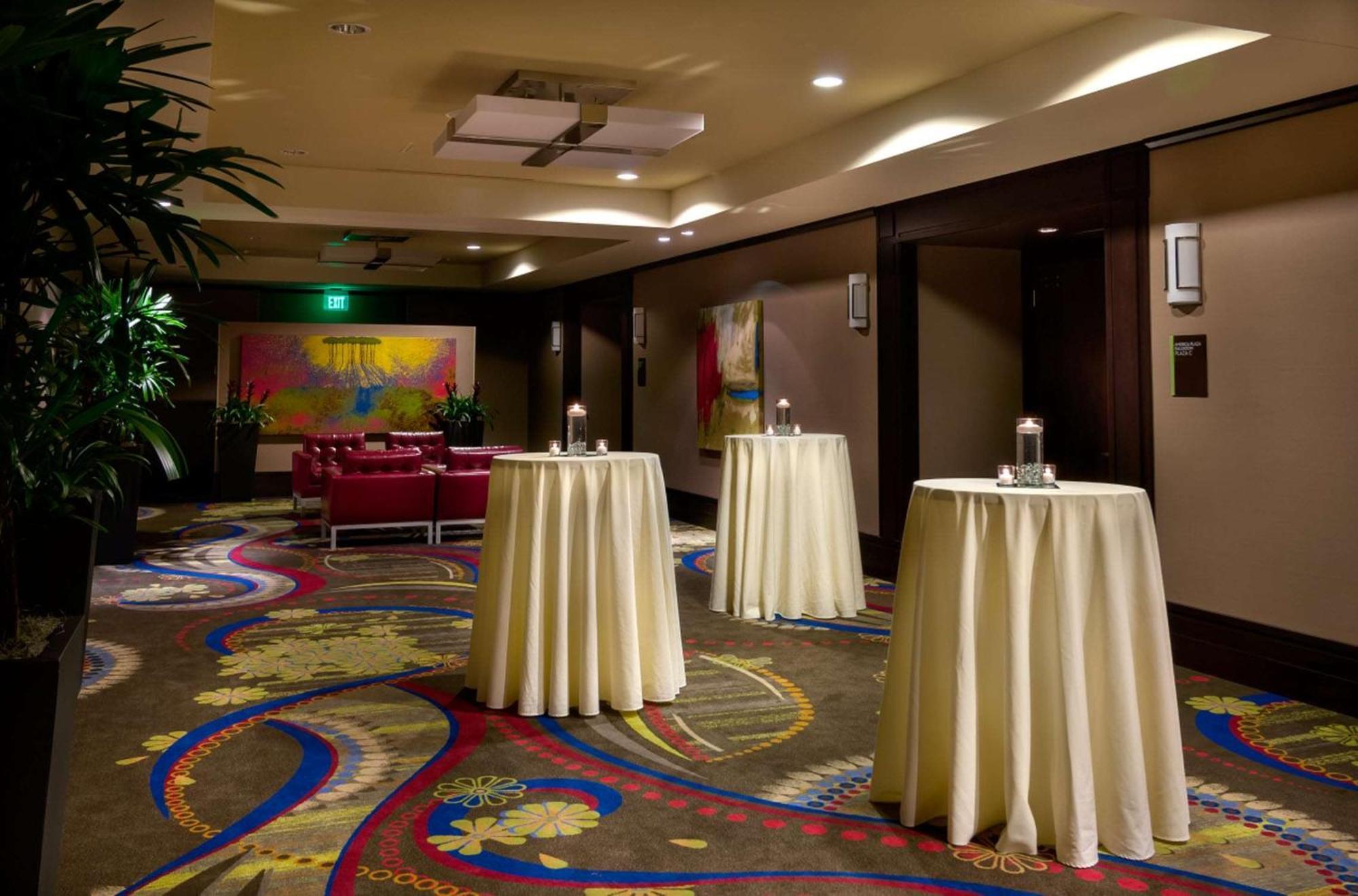 Hotel Hilton Garden Nw America Plaza Jersey Village