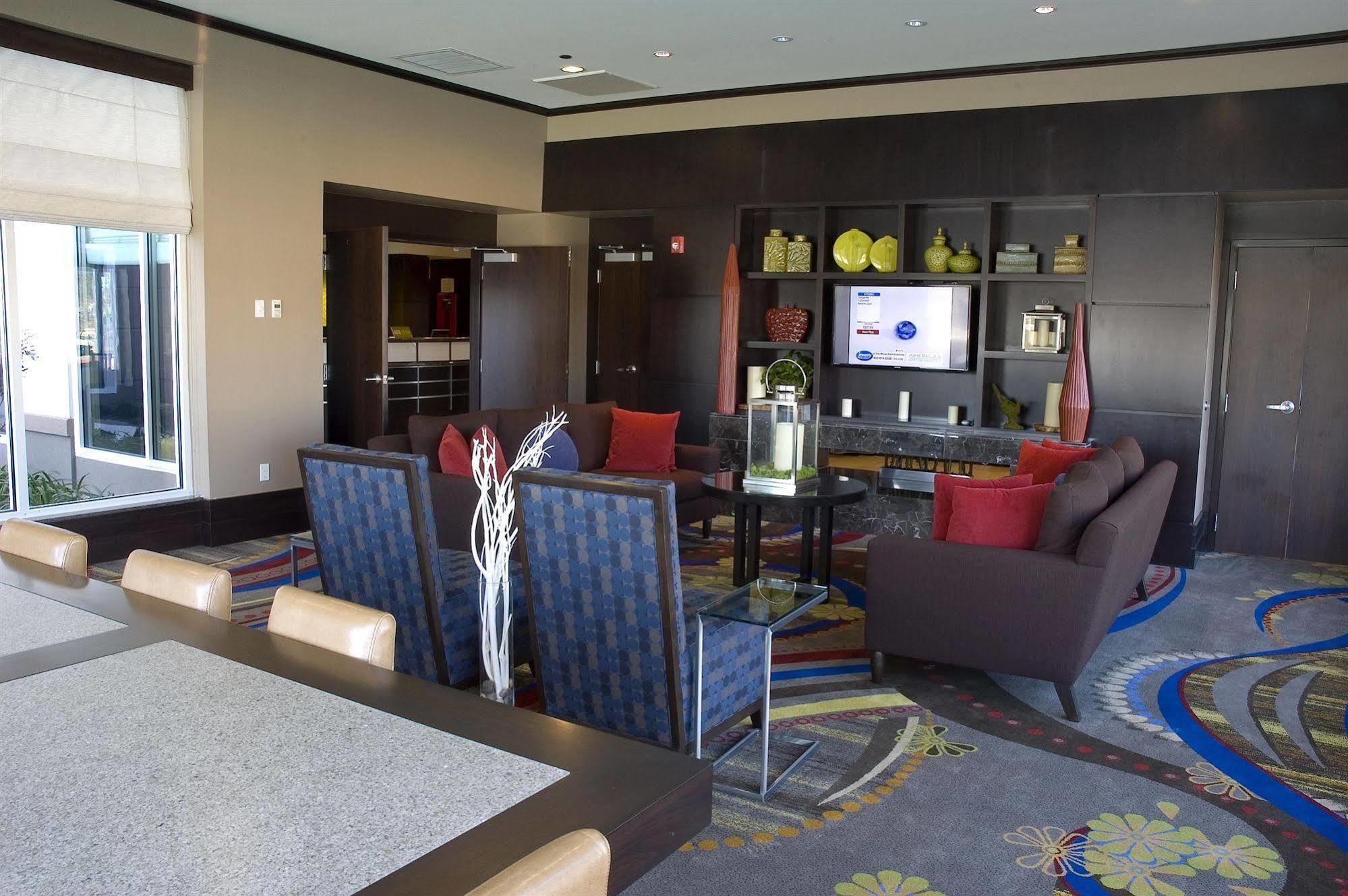 Hotel Hilton Garden Nw America Plaza