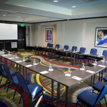 Hilton Garden Nw America Plaza 3*