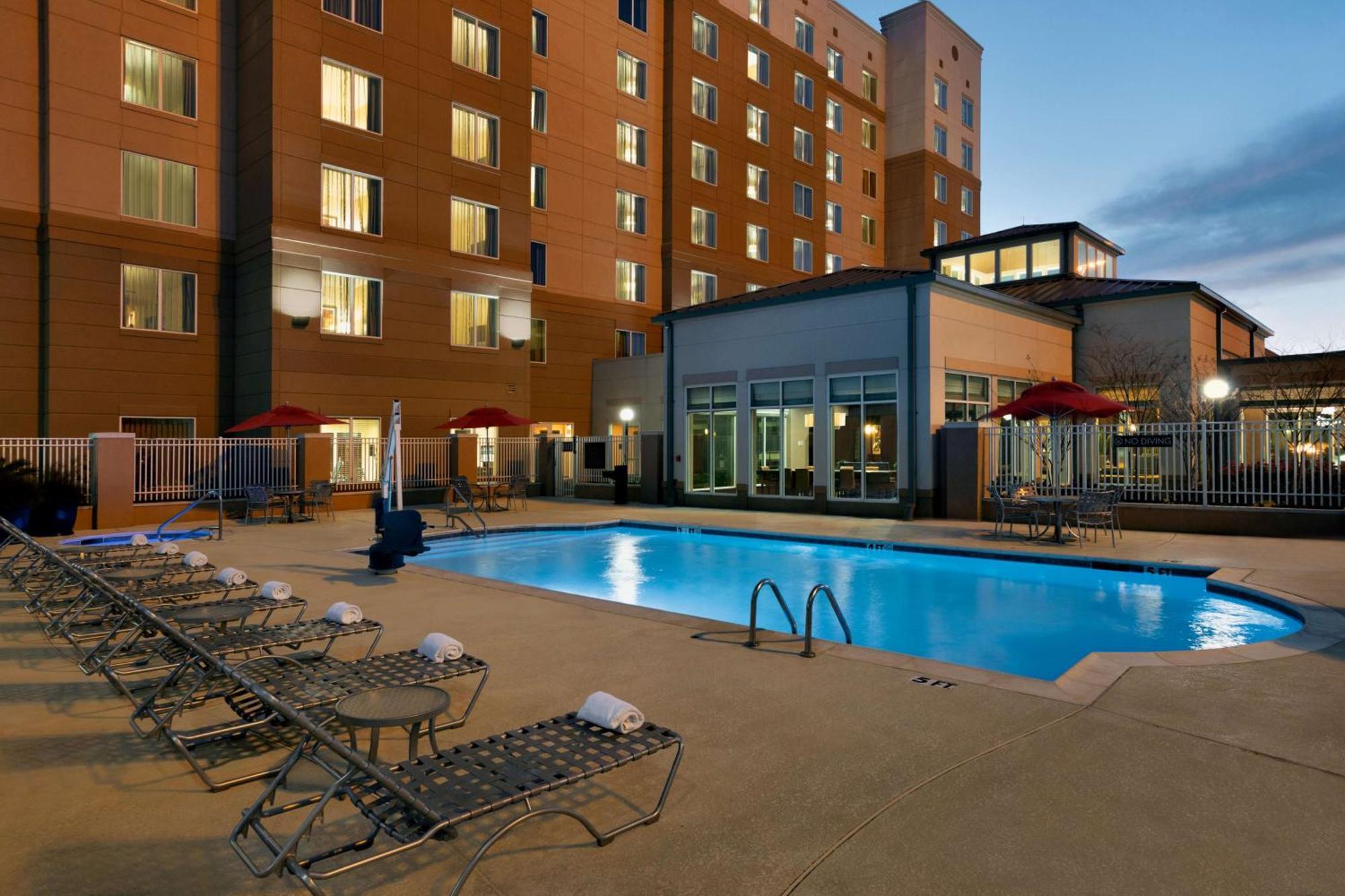 Hilton Garden Houston Nw America Plaza Hotel